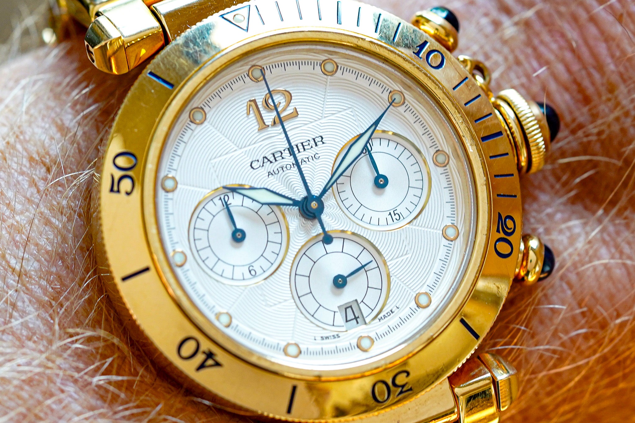 Cartier Pasha Diver Chronograph 18k Yellow Gold W30140D1 2111