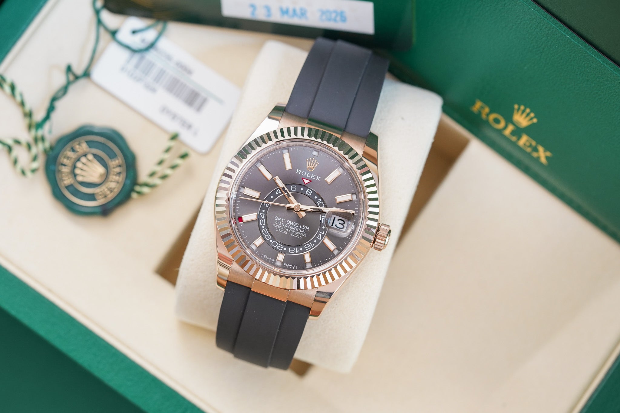 Rolex Sky-Dweller 336235 18K Everose Gold Rhodium Dial