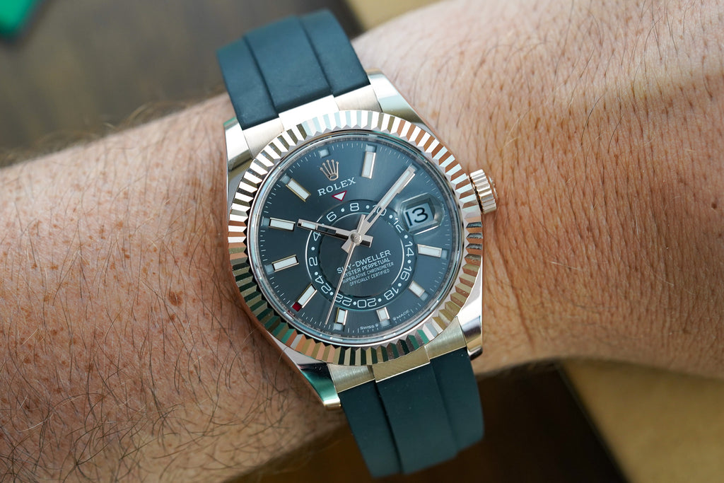 Rolex Sky-Dweller 336235 18K Everose Gold Rhodium Dial